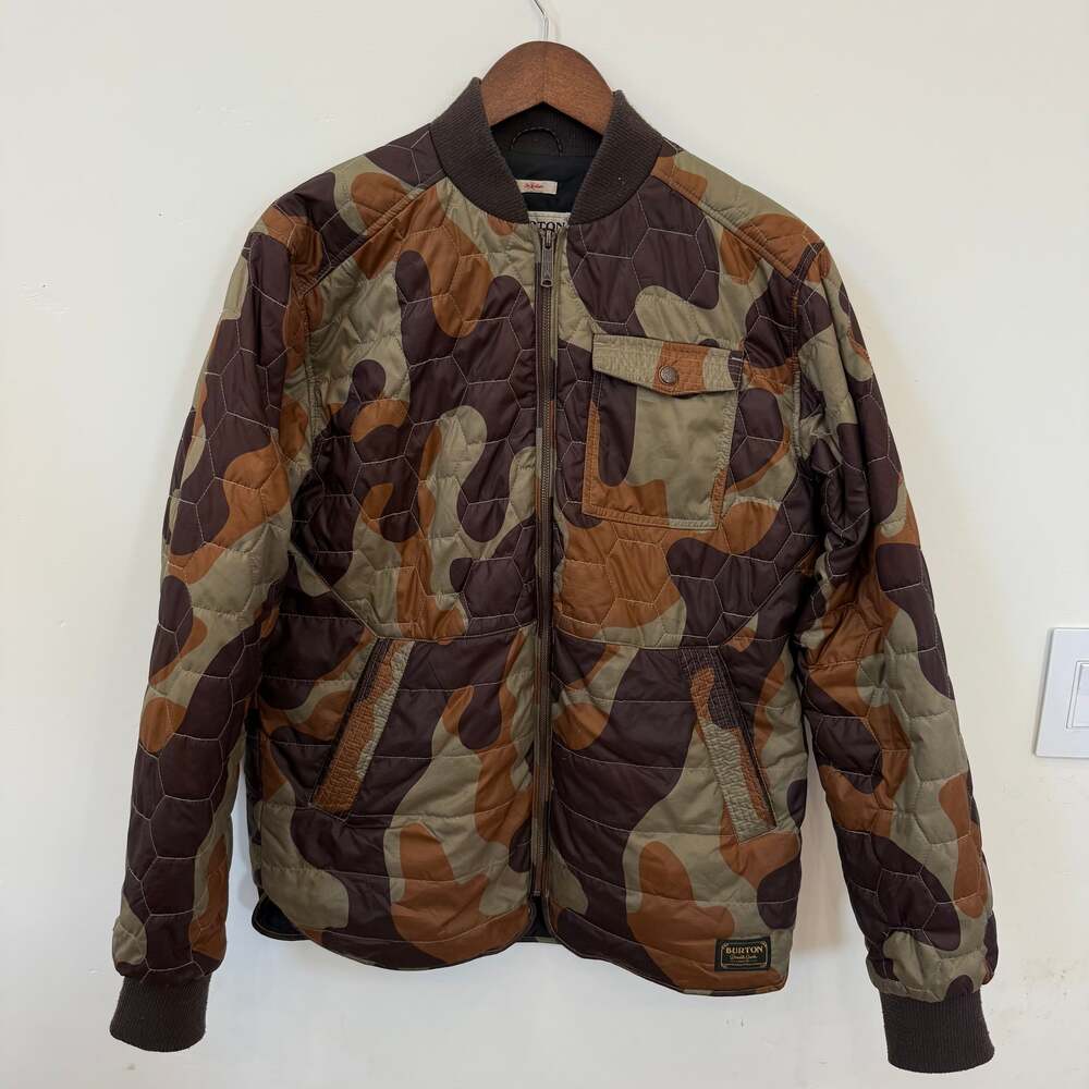 Burton Camouflage Quilted Snowboard Ski Jacket